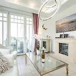 Apartamento Westend - App 10 *