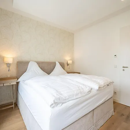 Westend - App 10 Apartman *