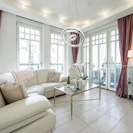 Westend - App 10 Apartman